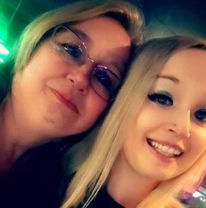 Meet your Posher, Yvonne